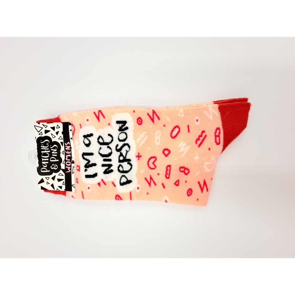 Patches & Pins Womens Novelty Crew Socks Peach Red I'm A Nice Person New - Picture 1 of 2